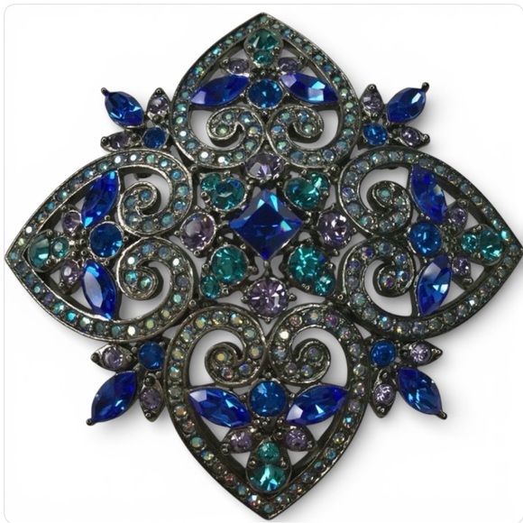 Vtg JOAN RIVERS Maltese Cross Brooch Rich Blues & AB Rhinestones Signed Thailand - Picture 10 of 14